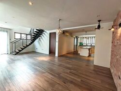 Hillcrest Park (D11), Terrace #515599281